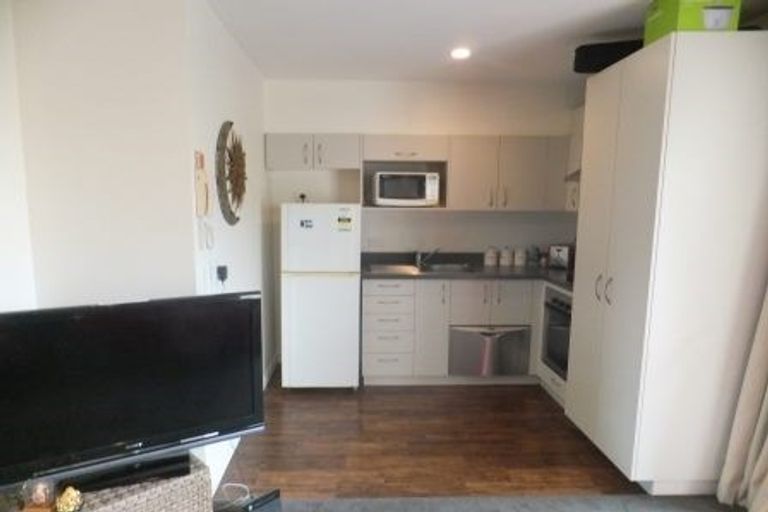 Photo of property in 11/30 Mathesons Road, Phillipstown, Christchurch, 8011