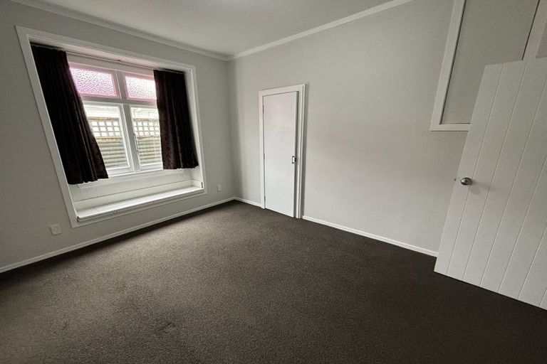 Photo of property in 100 Ferguson Street, West End, Palmerston North, 4412
