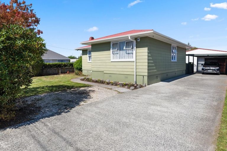 Photo of property in 27 Bidois Road, Fairy Springs, Rotorua, 3015