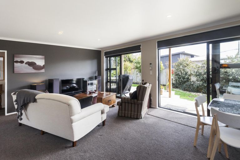 Photo of property in 9b Denbigh Place, Awapuni, Palmerston North, 4412