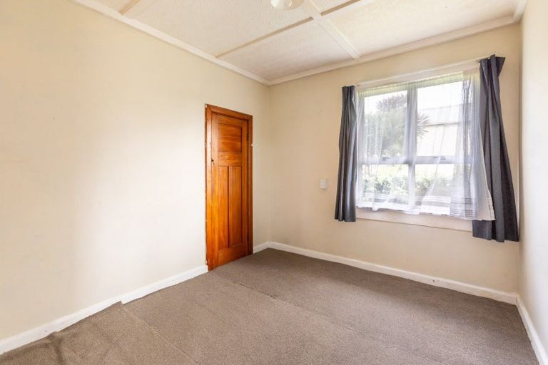 Photo of property in 5 Ormond Street, Woodville, 4920
