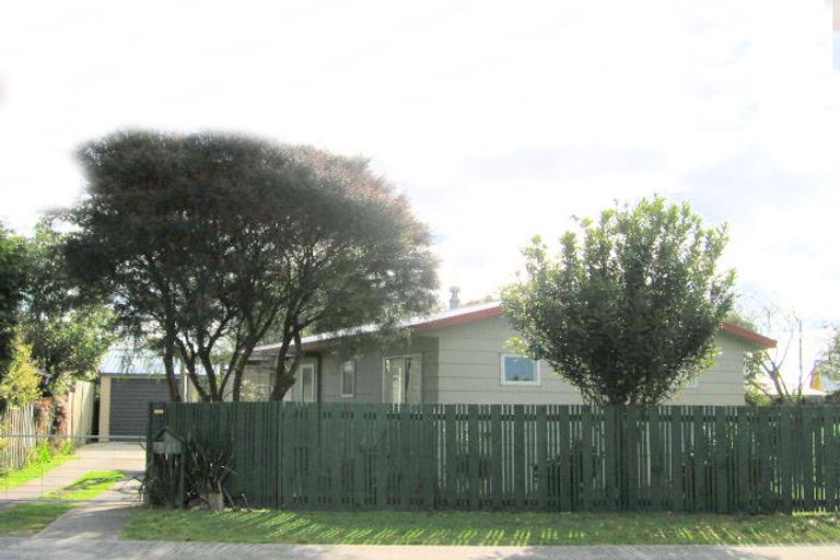 Photo of property in 1a Emerald Place, Papamoa Beach, Papamoa, 3118