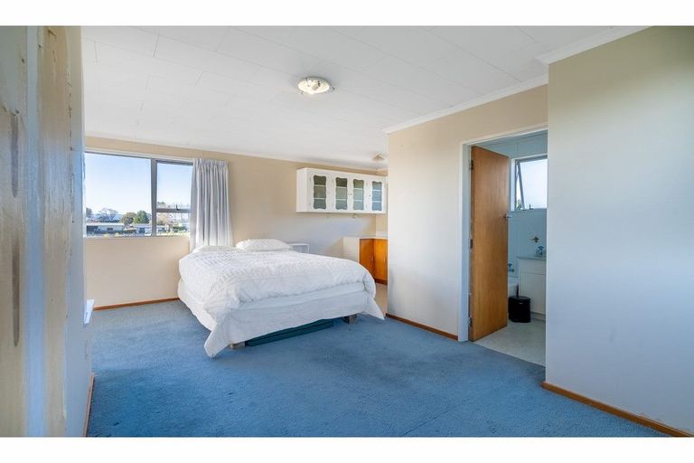 Photo of property in 14 Turner Street, Edendale, 9825