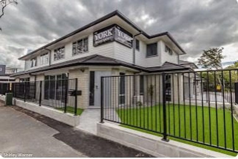 Photo of property in 1/143 Knighton Road, Hillcrest, Hamilton, 3216