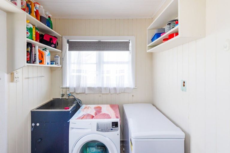 Photo of property in 15 Upham Terrace, Roslyn, Palmerston North, 4414