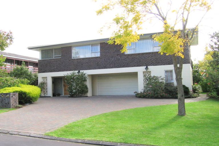 Photo of property in 3 Levaut Place, Half Moon Bay, Auckland, 2012