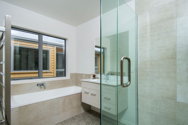 Photo of property in 10 Cassinia Close, Papamoa Beach, Papamoa, 3118