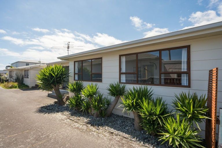 Photo of property in 2/86 Grove Street, The Wood, Nelson, 7010