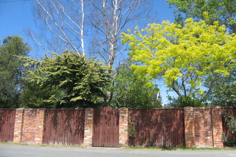 Photo of property in 1 Stratford Street, Blenheim, 7201