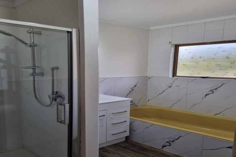 Photo of property in 244 Queen Street, Pukekohe, 2120