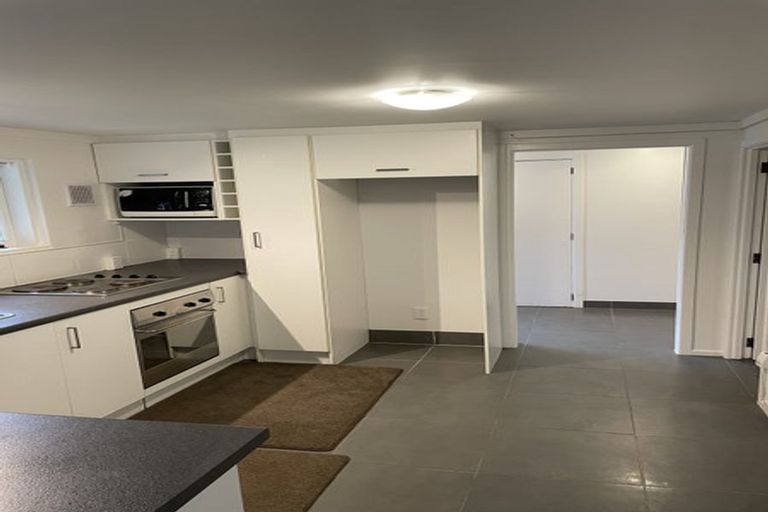 Photo of property in 1/49 Litten Road, Cockle Bay, Auckland, 2014