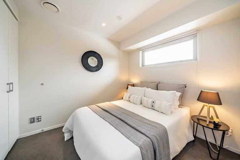 Photo of property in Soho Apartments, 1004/74 Taranaki Street, Te Aro, Wellington, 6011