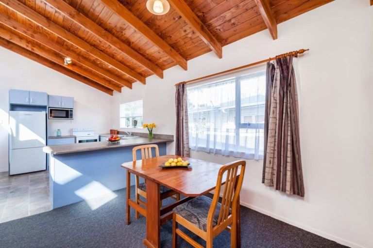 Photo of property in 13 Kinvig Place, Ranui, Auckland, 0612