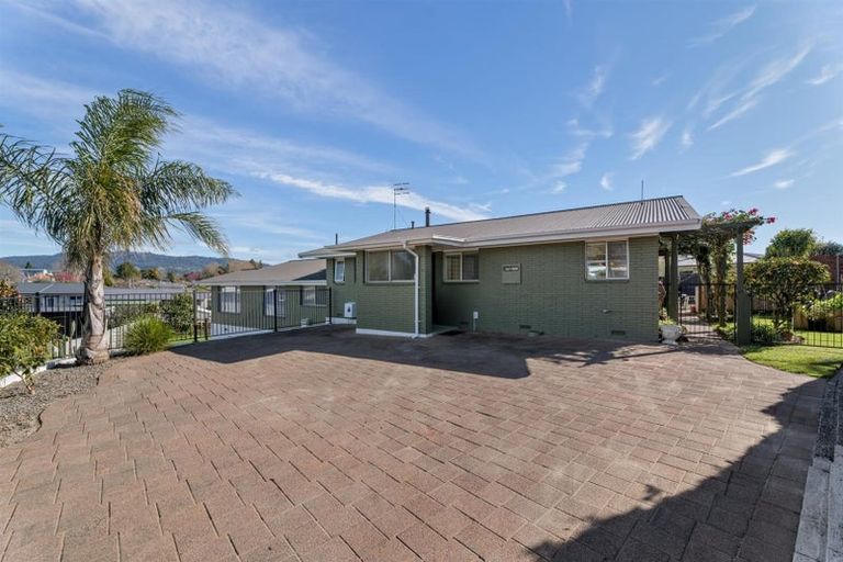 Photo of property in 35 Boucher Avenue, Te Puke, 3119