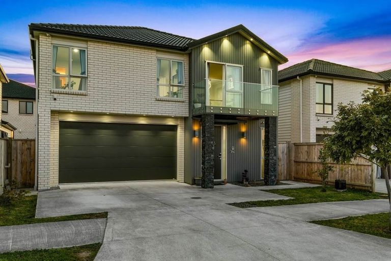 Photo of property in 68 Castlebane Drive, Flat Bush, Auckland, 2019