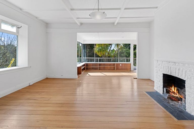 Photo of property in 2/161 Hinemoa Street, Birkenhead, Auckland, 0626