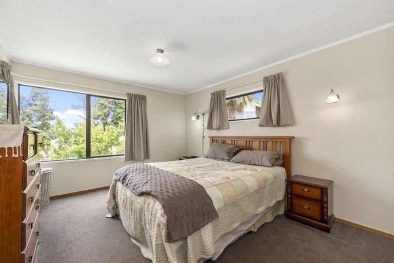 Photo of property in 27 Northview Lane, Nawton, Hamilton, 3200