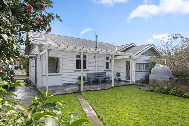 Photo of property in 40 Aotaki Street, Otaki, 5512