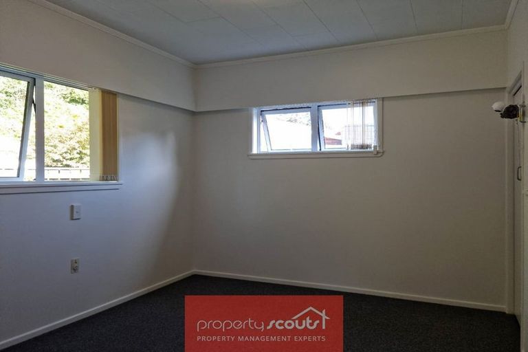 Photo of property in 23 Clawton Street, Westown, New Plymouth, 4310