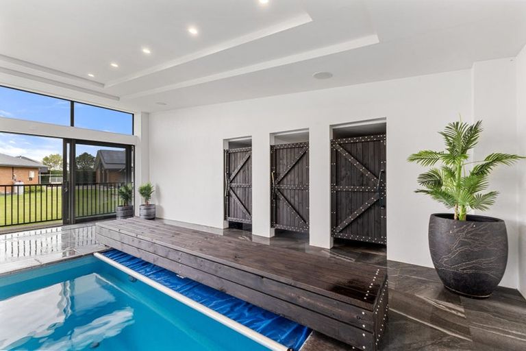 Photo of property in 29 Waterbridge Way, Rolleston, 7614