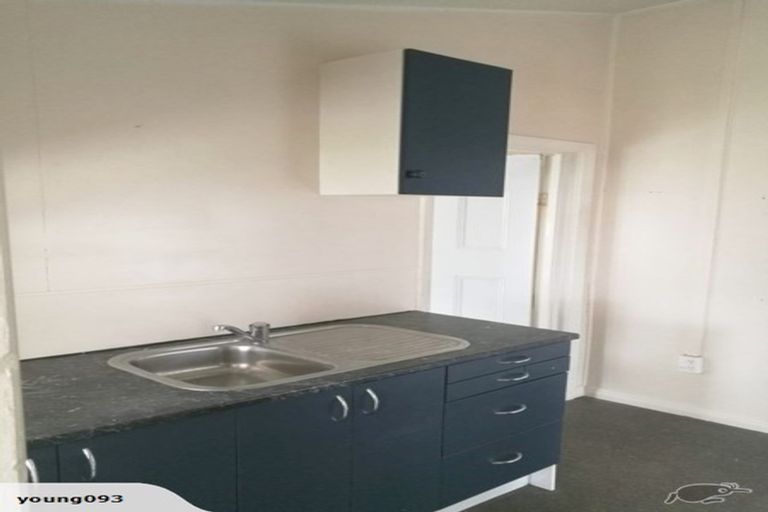 Photo of property in 18 Havelock Street, Phillipstown, Christchurch, 8011