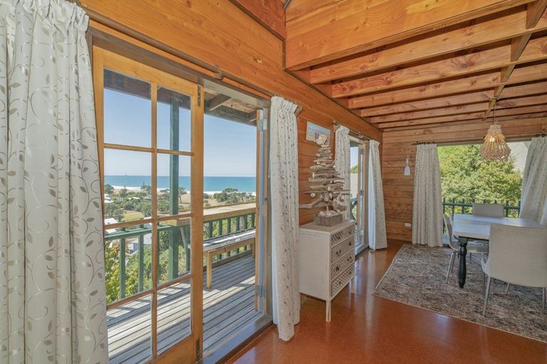 Photo of property in 14 Florence Place, Pauanui, Hikuai, 3579