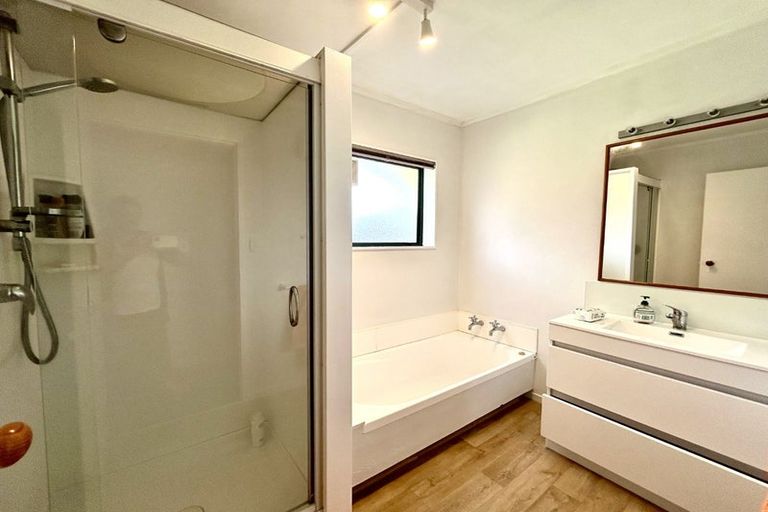 Photo of property in 17 Glenfield Road, Owhata, Rotorua, 3010