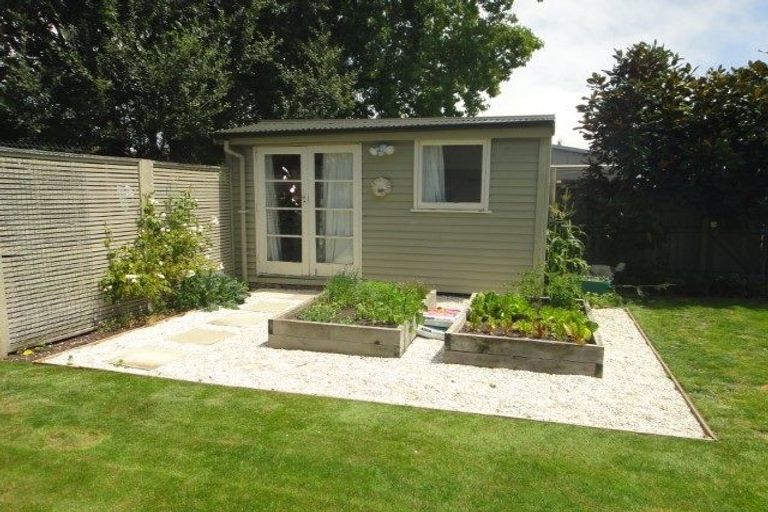 Photo of property in 51 Kilmarnock Street, Riccarton, Christchurch, 8011