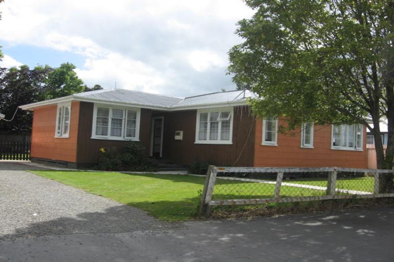 Photo of property in 1 Churchill Street, Pahiatua, 4910
