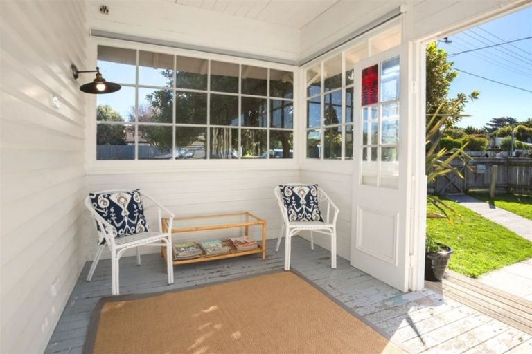 Photo of property in 13 Rauparaha Street, Waikanae Beach, Waikanae, 5036