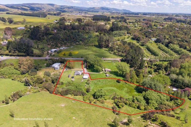 Photo of property in 131 Pahiatua Aokautere Road, Aokautere, 4471
