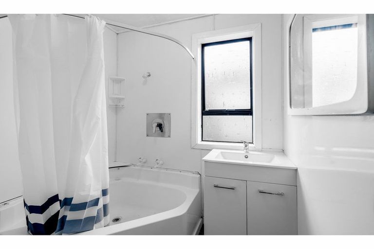 Photo of property in 56 Filleul Street, Gladstone, Invercargill, 9810