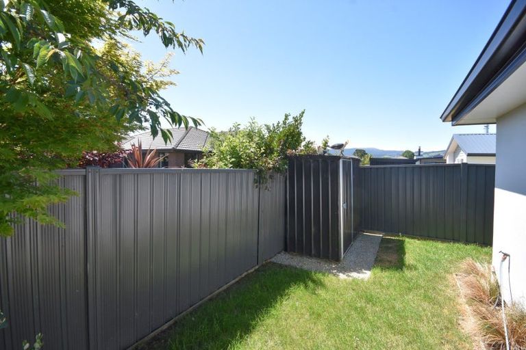 Photo of property in 18 Caledonia Drive, Mosgiel, 9024