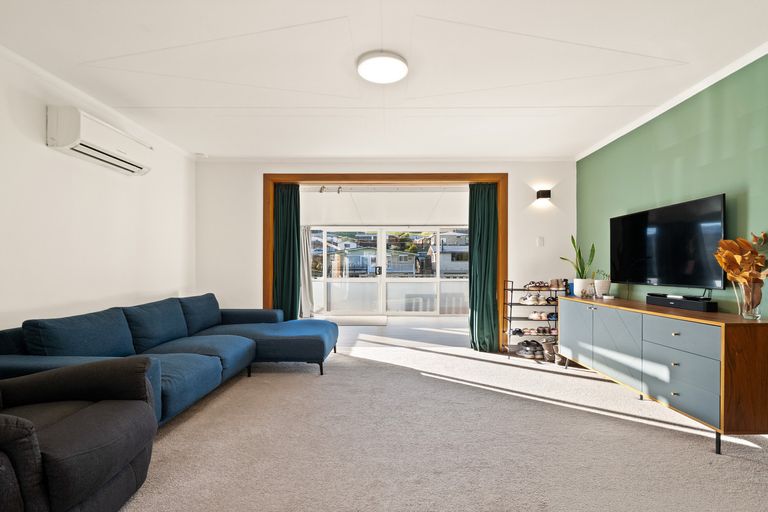 Photo of property in 5 Elwyn Crescent, Green Island, Dunedin, 9018