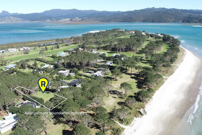 Photo of property in 790 Matarangi Drive, Matarangi, Whitianga, 3592