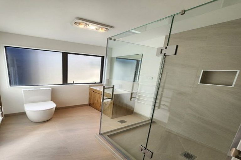 Photo of property in 4/25 Manse Road, Pahurehure, Papakura, 2113