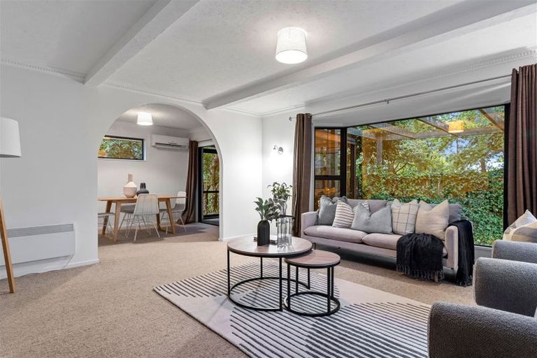 Photo of property in 1/10 Rembrandt Place, Burnside, Christchurch, 8053