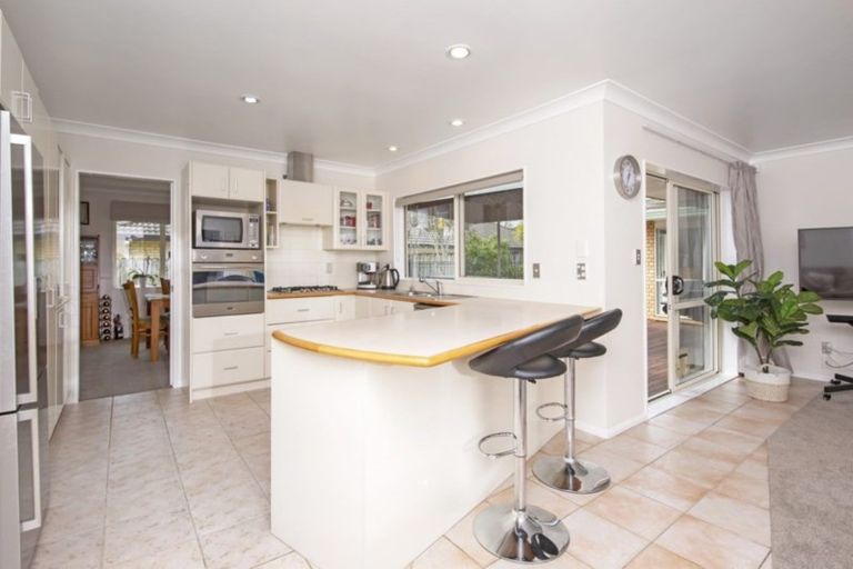 Photo of property in 37 Keppoch Court, Dannemora, Auckland, 2016