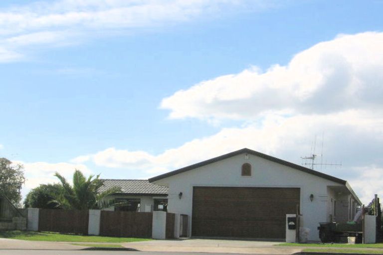 Photo of property in 31 Elderton Avenue, Pyes Pa, Tauranga, 3112
