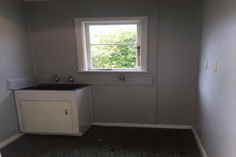 Photo of property in 30 Wainuiomata Road, Wainuiomata, Lower Hutt, 5014