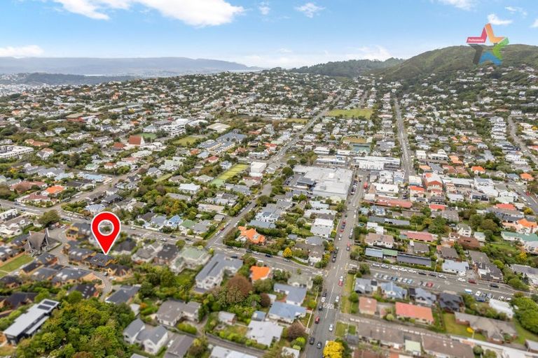 Photo of property in 8 Futuna Close, Karori, Wellington, 6012