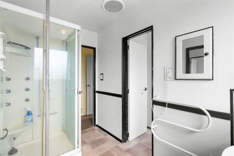 Photo of property in 1/136 Wainoni Road, Avondale, Christchurch, 8061