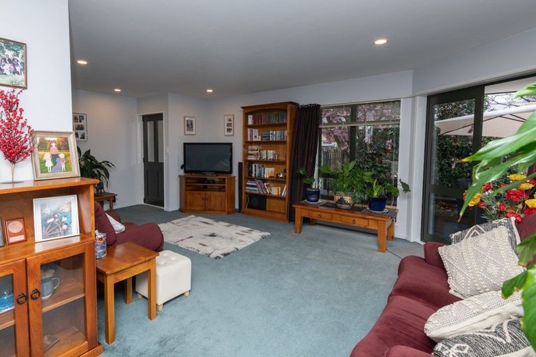 Photo of property in 18b Oak Grove, Ashburton, 7700