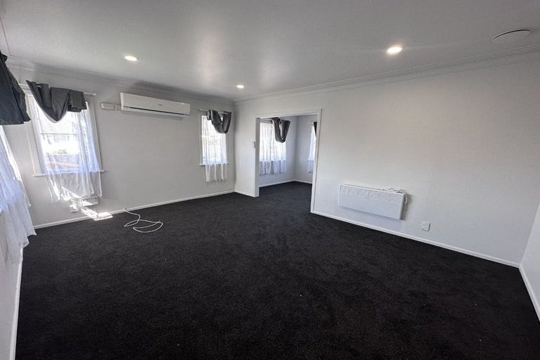 Photo of property in 3 Stewart Place, Otara, Auckland, 2023