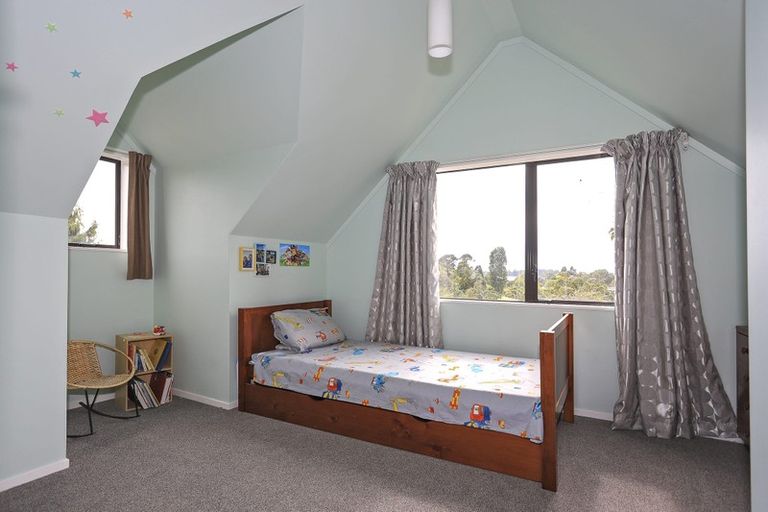 Photo of property in 2/2 Pukeko Lane, Brookfield, Tauranga, 3110