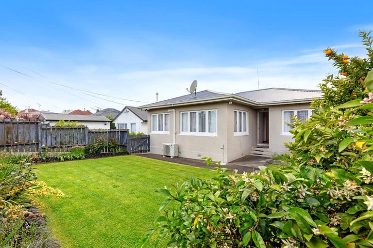 Photo of property in 12 Watling Street, Gate Pa, Tauranga, 3112