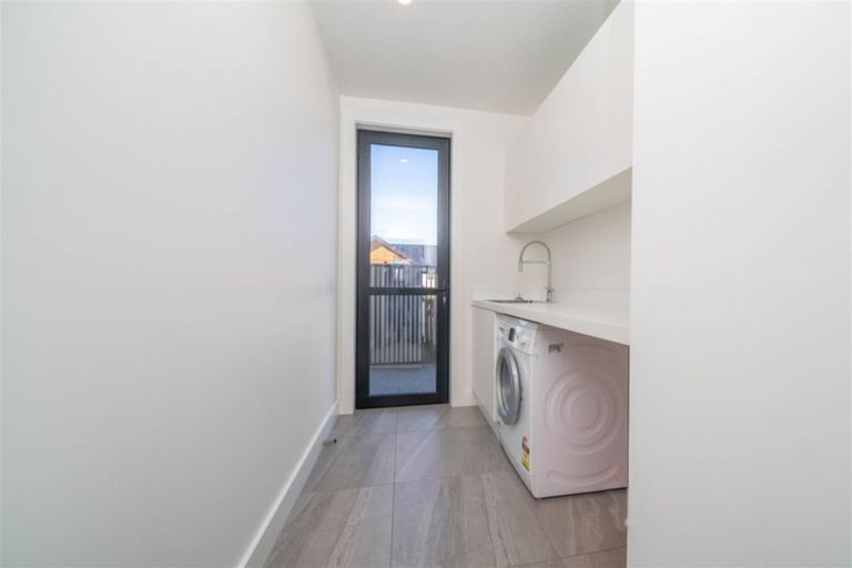 Photo of property in 2 Wallace Crescent, Prebbleton, 7604