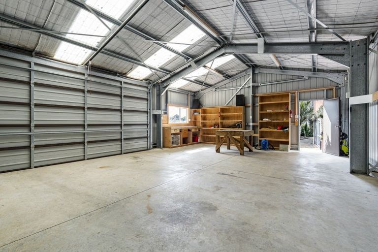 Photo of property in 11 Orite Drive, Mangorei, New Plymouth, 4371