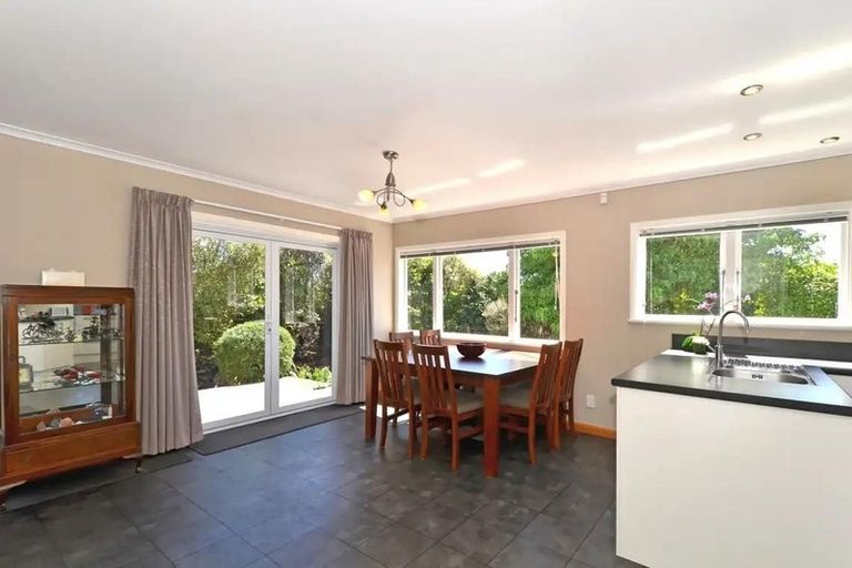 Photo of property in 64 Bateup Road, Richmond, 7020