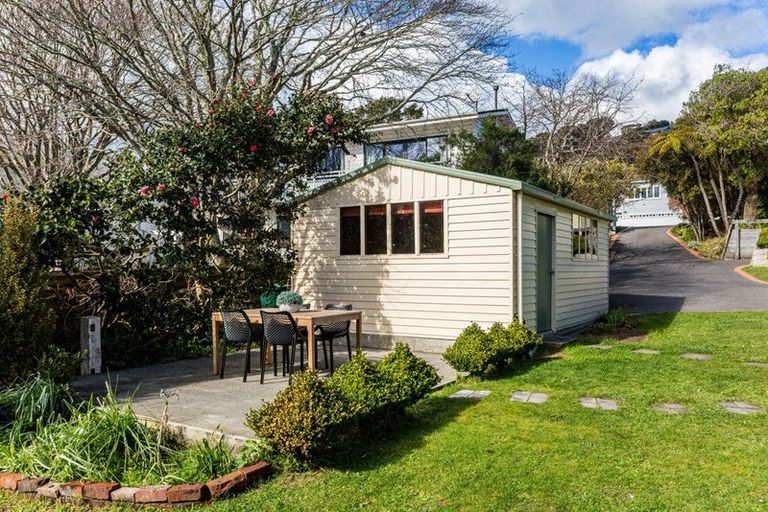 Photo of property in 30 Clutha Avenue, Khandallah, Wellington, 6035